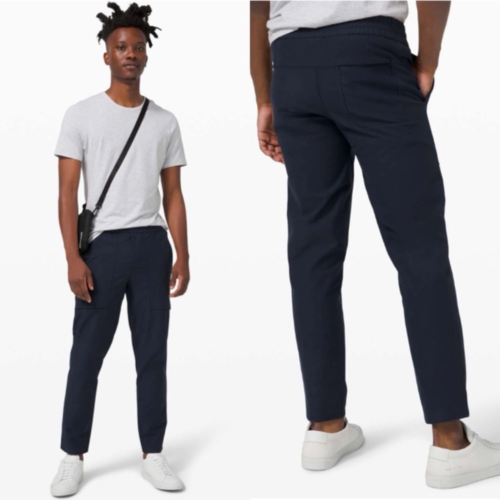 Lululemon Athletica Men’s Bowline Pant *Utilitech 30" Navy Blue Medium Tapered
